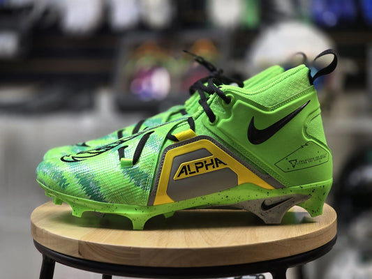 New Alpha Menace Pro 3 Football Cleats