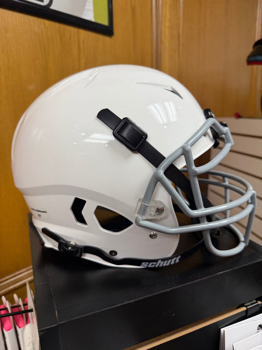 Used Schutt Youth Football Helmet (Medium)