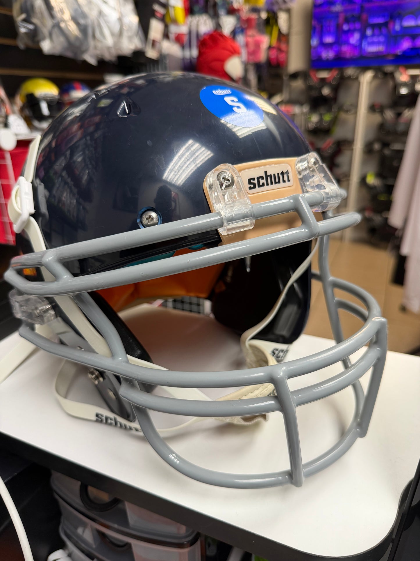 New Schutt Hybrid Recruit Youth Small Helmet