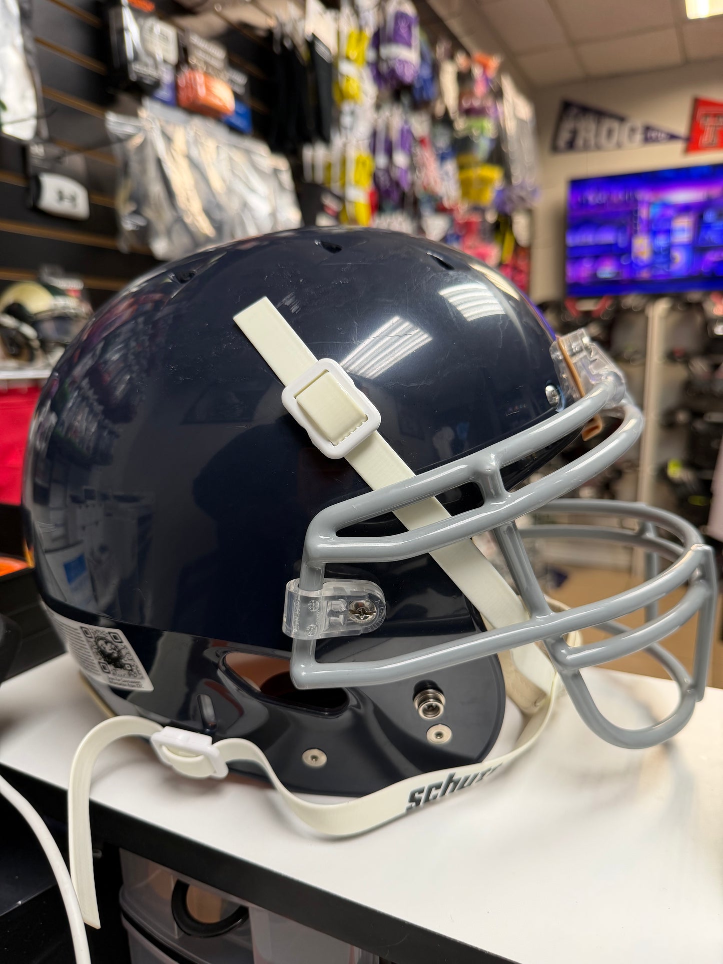 New Schutt Hybrid Recruit Youth Small Helmet