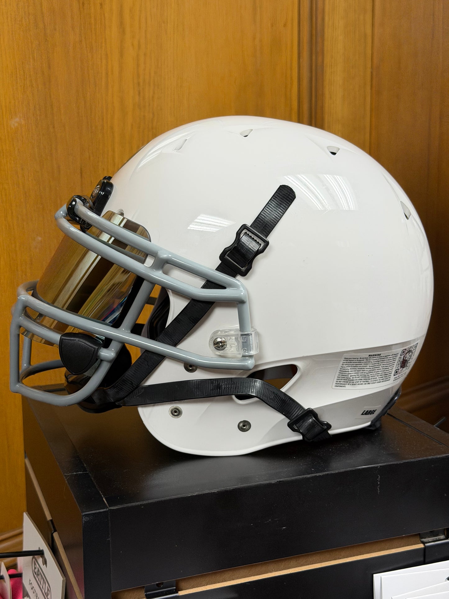 New Schutt Youth Football Helmet (Large)